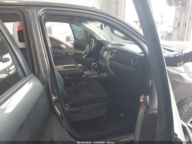 45725310 :رقم المزاد ، 5TFDW5F1XEX354653 vin ، 2014 Toyota Tundra Sr5 5.7l V8 مزاد بيع