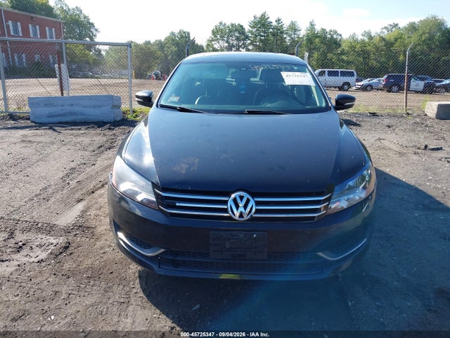 2013 Volkswagen Passat 2.5l Se მანქანა იყიდება აუქციონზე, vin: 1VWBP7A3XDC012776, აუქციონის ნომერი: 45725347
