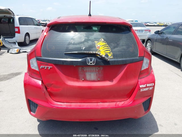 Honda FIT LX 2016 JHMGK5H58GS005790 Image 16
