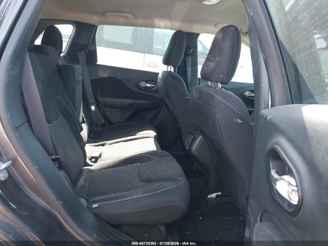 2015 Jeep Cherokee Latitude მანქანა იყიდება აუქციონზე, vin: 1C4PJLCB8FW573020, აუქციონის ნომერი: 45725362