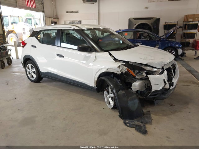 45725368 :رقم المزاد ، 3N1CP5BV8LL562155 vin ، 2020 Nissan Kicks S Xtronic Cvt مزاد بيع