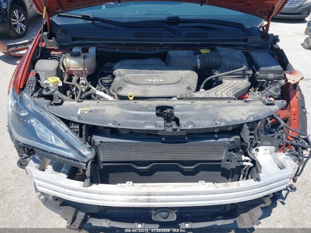 45725370 :رقم المزاد ، 2C4RC1GG2JR171637 vin ، 2018 Chrysler Pacifica Limited مزاد بيع