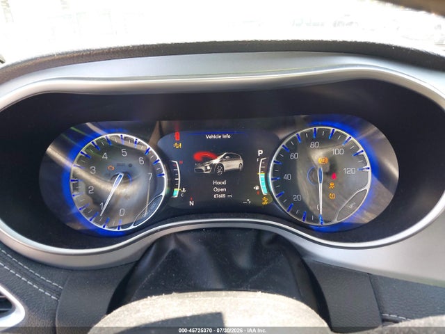 45725370 :رقم المزاد ، 2C4RC1GG2JR171637 vin ، 2018 Chrysler Pacifica Limited مزاد بيع