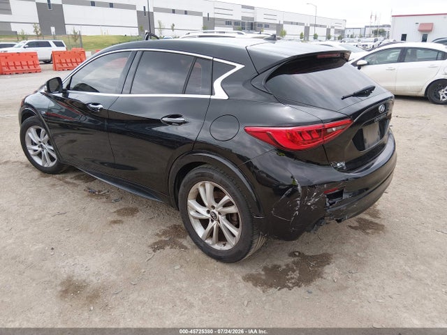 2018 Infiniti Qx30 Luxury მანქანა იყიდება აუქციონზე, vin: SJKCH5CP6JA057159, აუქციონის ნომერი: 45725380