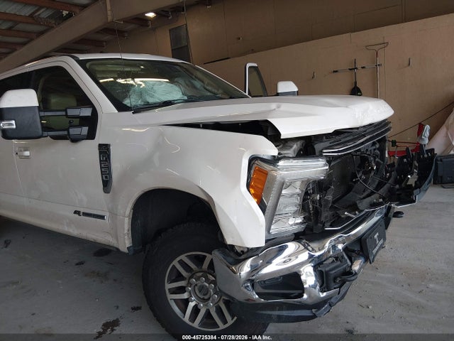 Auction sale of the 2018 Ford F-250 Lariat, vin: 1FT7W2BT6JEB15691, lot number: 45725384