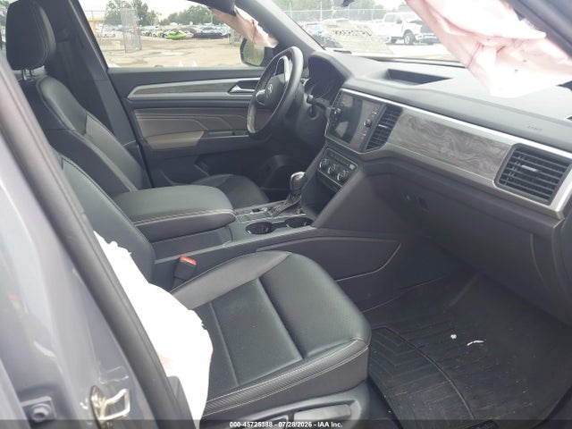 2021 Volkswagen Atlas Cross Sport 3.6l V6 Se W/technology მანქანა იყიდება აუქციონზე, vin: 1V2JE2CA8MC239515, აუქციონის ნომერი: 45725388