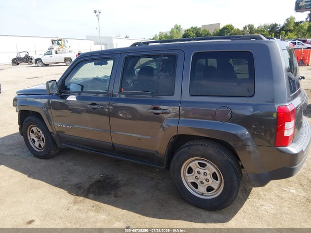 Продажа на аукционе авто 2015 Jeep Patriot Sport, vin: 1C4NJPBBXFD211170, номер лота: 45725390