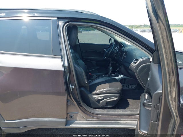 Продажа на аукционе авто 2018 Jeep Compass Latitude 4x4, vin: 3C4NJDBB6JT261436, номер лота: 45725414