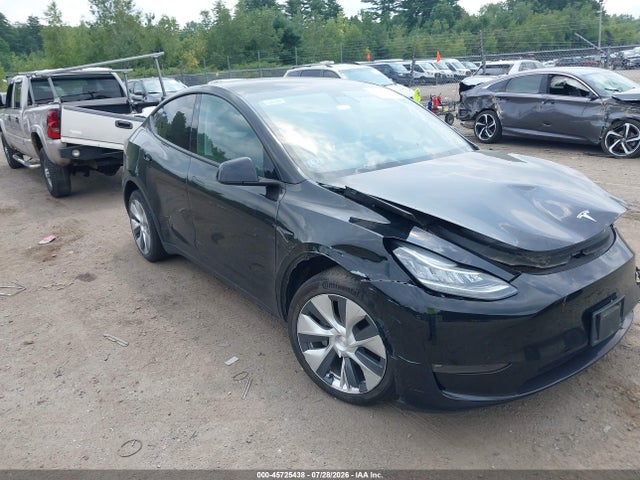 45725438 :رقم المزاد ، 7SAYGDEE2NF313749 vin ، 2022 Tesla Model Y Long Range Dual Motor All-wheel Drive مزاد بيع