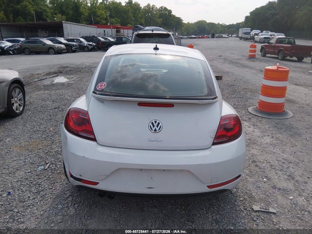 2018 Volkswagen Beetle 2.0t Coast/2.0t S მანქანა იყიდება აუქციონზე, vin: 3VWFD7AT9JM714866, აუქციონის ნომერი: 45725441