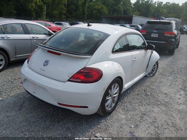 2018 Volkswagen Beetle 2.0t Coast/2.0t S მანქანა იყიდება აუქციონზე, vin: 3VWFD7AT9JM714866, აუქციონის ნომერი: 45725441