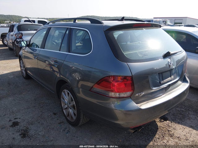 2013 Volkswagen Jetta Sportwagen 2.0l Tdi მანქანა იყიდება აუქციონზე, vin: 3VWPL7AJXDM619758, აუქციონის ნომერი: 45725448
