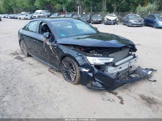 45725492 :رقم المزاد ، WAUENAF44JA063540 vin ، 2018 Audi A4 2.0t Premium/2.0t Tech Premium مزاد بيع