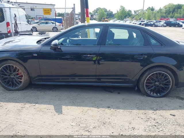 45725492 :رقم المزاد ، WAUENAF44JA063540 vin ، 2018 Audi A4 2.0t Premium/2.0t Tech Premium مزاد بيع