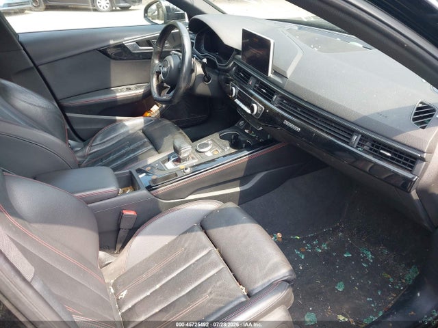 45725492 :رقم المزاد ، WAUENAF44JA063540 vin ، 2018 Audi A4 2.0t Premium/2.0t Tech Premium مزاد بيع