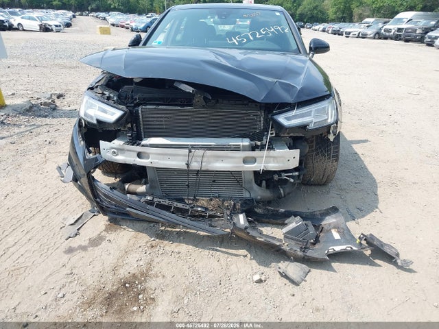 45725492 :رقم المزاد ، WAUENAF44JA063540 vin ، 2018 Audi A4 2.0t Premium/2.0t Tech Premium مزاد بيع