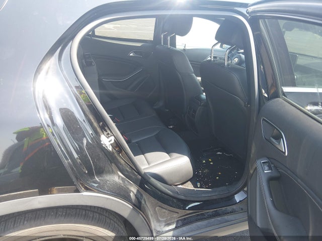 WDCTG4EB3HJ338132 Mercedes-Benz GLA 250
