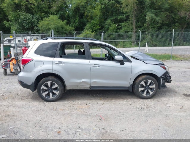 2018 Subaru Forester 2.5i Premium მანქანა იყიდება აუქციონზე, vin: JF2SJAGC0JH457438, აუქციონის ნომერი: 45725505