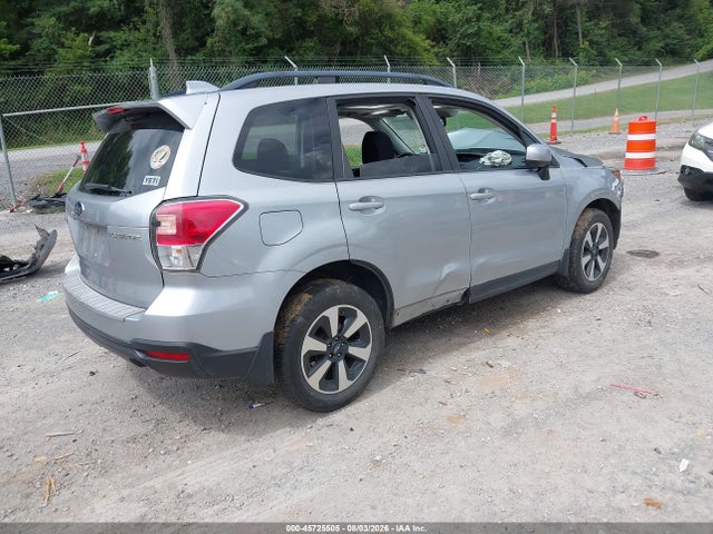 2018 Subaru Forester 2.5i Premium მანქანა იყიდება აუქციონზე, vin: JF2SJAGC0JH457438, აუქციონის ნომერი: 45725505