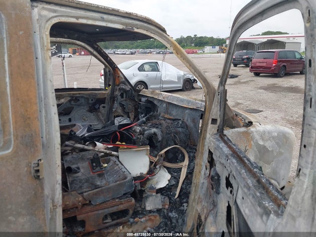 45725530 :رقم المزاد ، 1GCWGAFP3M1151883 vin ، 2021 Chevrolet Express Cargo Rwd 2500 Regular Wheelbase Wt مزاد بيع