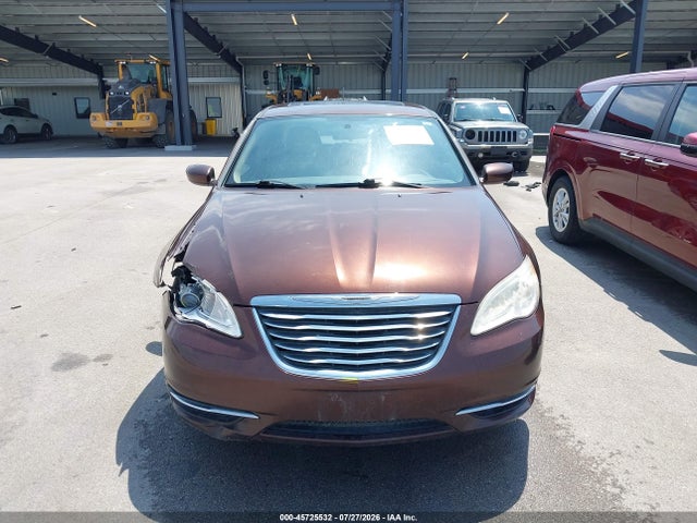 45725532 :رقم المزاد ، 1C3CCBBG7CN184469 vin ، 2012 Chrysler 200 Touring مزاد بيع