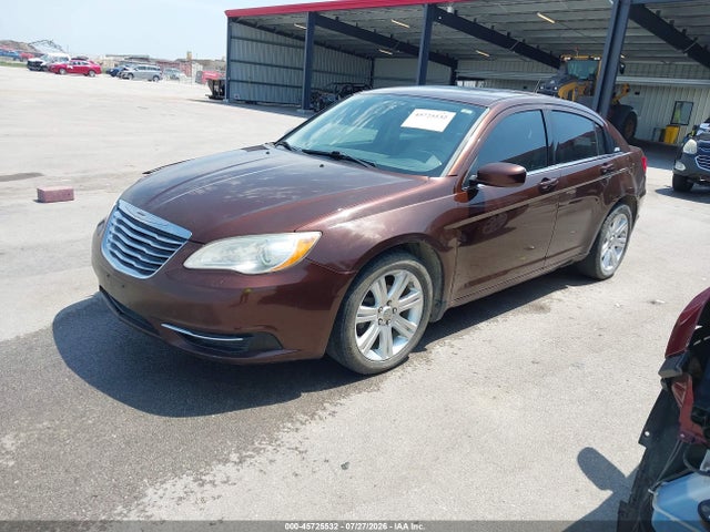 45725532 :رقم المزاد ، 1C3CCBBG7CN184469 vin ، 2012 Chrysler 200 Touring مزاد بيع