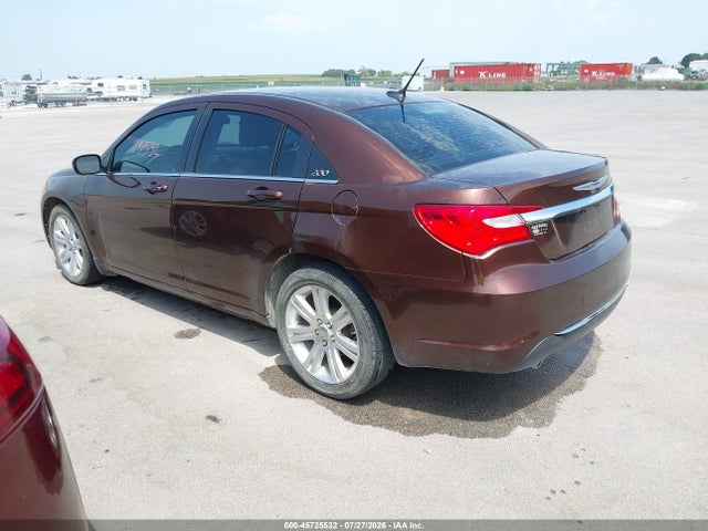 45725532 :رقم المزاد ، 1C3CCBBG7CN184469 vin ، 2012 Chrysler 200 Touring مزاد بيع