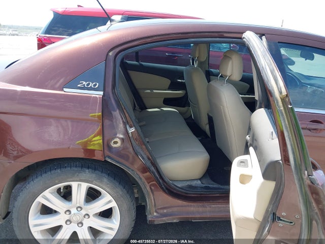 45725532 :رقم المزاد ، 1C3CCBBG7CN184469 vin ، 2012 Chrysler 200 Touring مزاد بيع