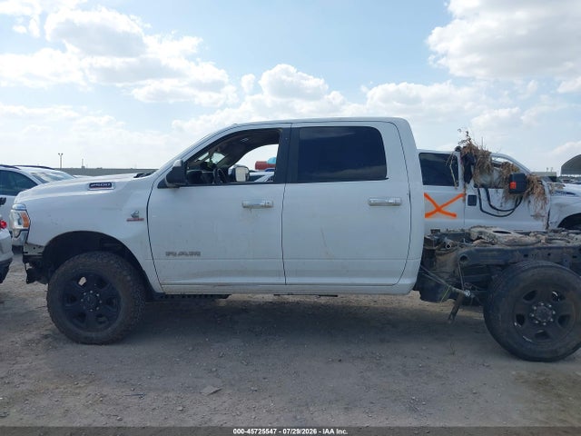 45725547 :رقم المزاد ، 3C6UR5DL7KG529699 vin ، 2019 Ram 2500 Big Horn  4x4 6'4 Box مزاد بيع