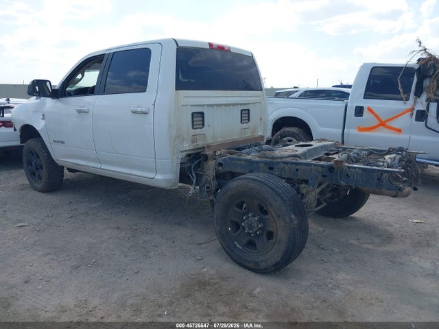 45725547 :رقم المزاد ، 3C6UR5DL7KG529699 vin ، 2019 Ram 2500 Big Horn  4x4 6'4 Box مزاد بيع