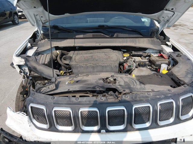 2022 Jeep Compass Latitude Fwd მანქანა იყიდება აუქციონზე, vin: 3C4NJCBB2NT137261, აუქციონის ნომერი: 45725554