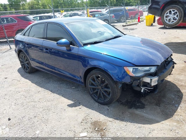 45725596 :رقم المزاد ، WAUBFGFF2F1032234 vin ، 2015 Audi A3 2.0t Premium مزاد بيع