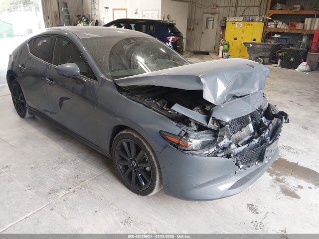 2022 Mazda Mazda3 Premium მანქანა იყიდება აუქციონზე, vin: JM1BPBML9N1521403, აუქციონის ნომერი: 45725631