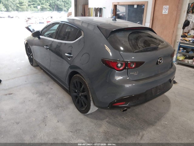 45725631 :رقم المزاد ، JM1BPBML9N1521403 vin ، 2022 Mazda Mazda3 Premium مزاد بيع