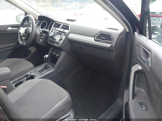 Продаж на аукціоні авто 2019 Volkswagen Tiguan 2.0t S, vin: 3VV1B7AXXKM078726, номер лоту: 45725637