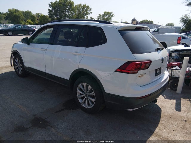 Продаж на аукціоні авто 2018 Volkswagen Tiguan 2.0t S, vin: 3VV0B7AX1JM119481, номер лоту: 45725650