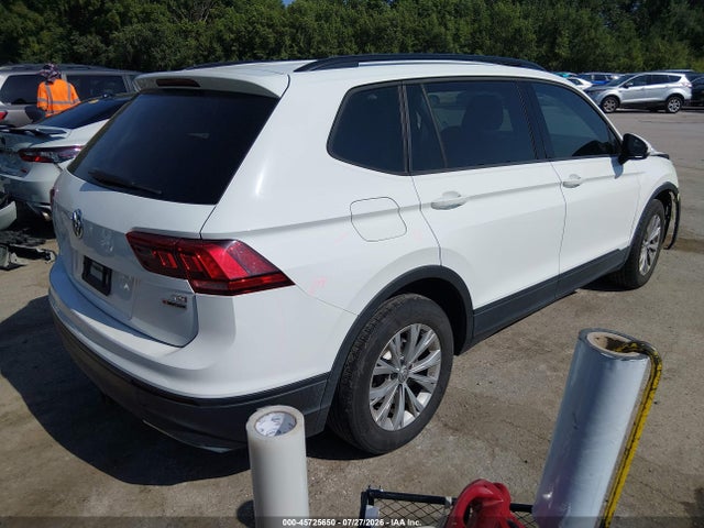 Продаж на аукціоні авто 2018 Volkswagen Tiguan 2.0t S, vin: 3VV0B7AX1JM119481, номер лоту: 45725650