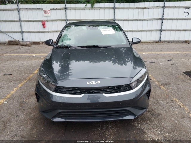 2023 Kia Forte Lxs მანქანა იყიდება აუქციონზე, vin: 3KPF24AD6PE683417, აუქციონის ნომერი: 45725670