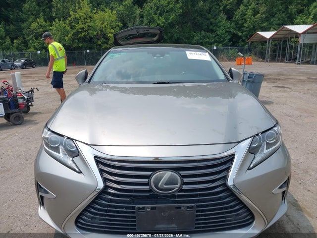 2017 Lexus Es 350 მანქანა იყიდება აუქციონზე, vin: 58ABK1GG0HU050918, აუქციონის ნომერი: 45725678