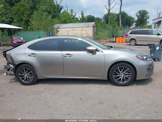 2017 Lexus Es 350 მანქანა იყიდება აუქციონზე, vin: 58ABK1GG0HU050918, აუქციონის ნომერი: 45725678