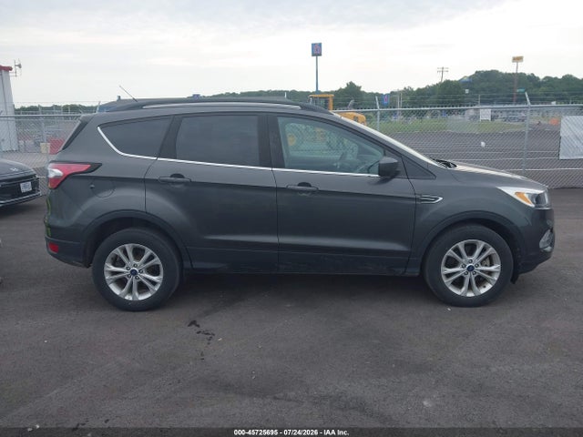Ford ESCAPE SE 2018 1FMCU9GD7JUD08593 Image 13
