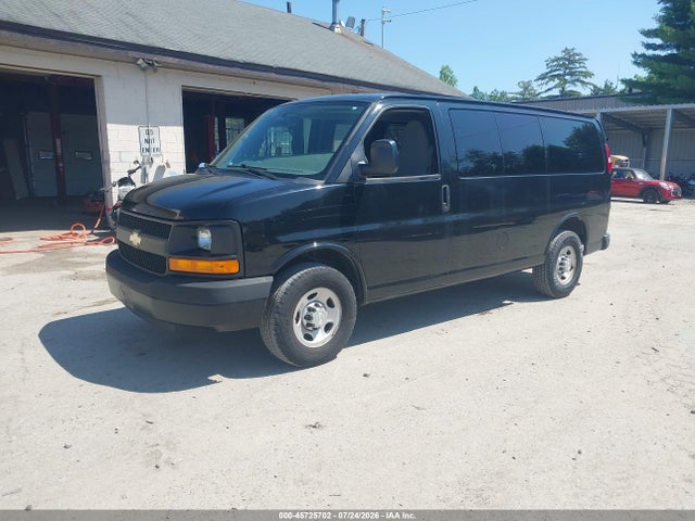 Chevrolet Express 2500 Ls 2015 1GAWGPFG8F1279874 Image 2