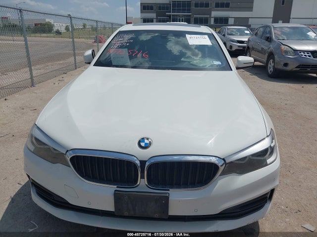 45725716 :رقم المزاد ، WBAJR3C02LWW63737 vin ، 2020 Bmw 530i مزاد بيع