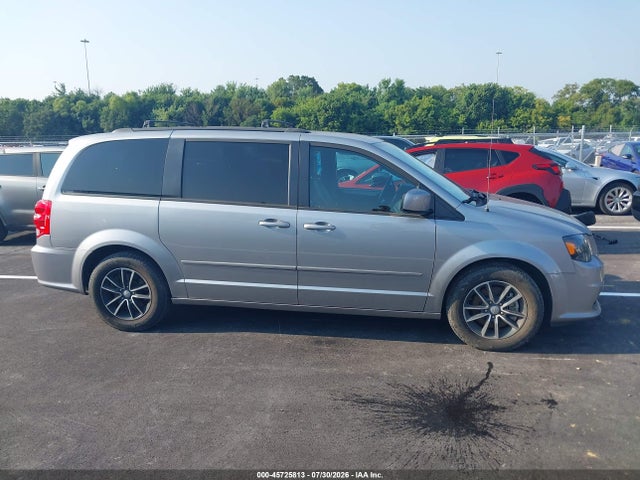 Продаж на аукціоні авто 2016 Dodge Grand Caravan R/t, vin: 2C4RDGEG8GR312206, номер лоту: 45725813