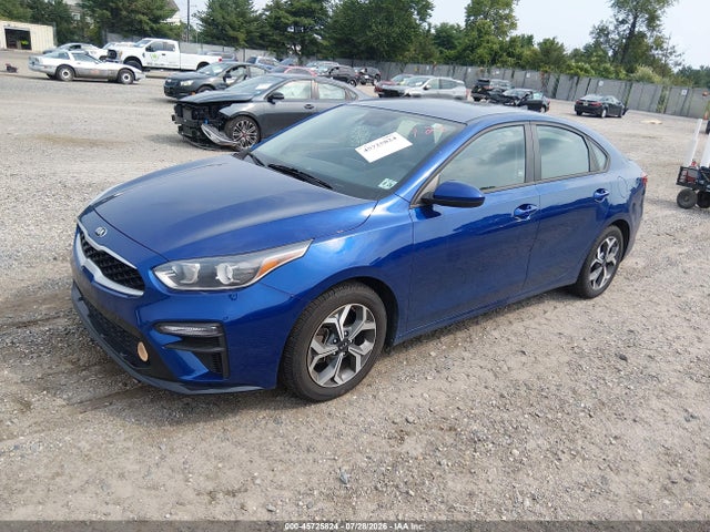 45725824 :رقم المزاد ، 3KPF24AD2ME376080 vin ، 2021 Kia Forte Lxs مزاد بيع