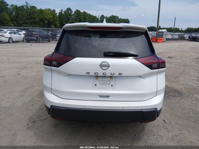 5N1BT3BA3SC824806 Nissan Rogue Sv Fwd