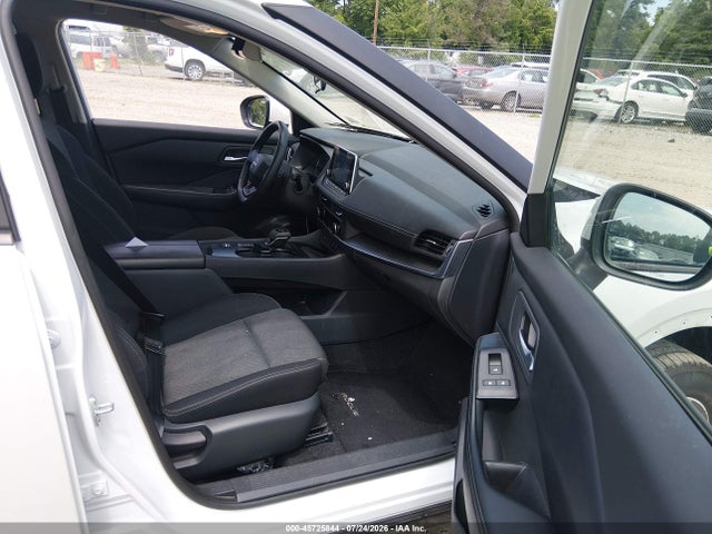 5N1BT3BA3SC824806 Nissan Rogue Sv Fwd