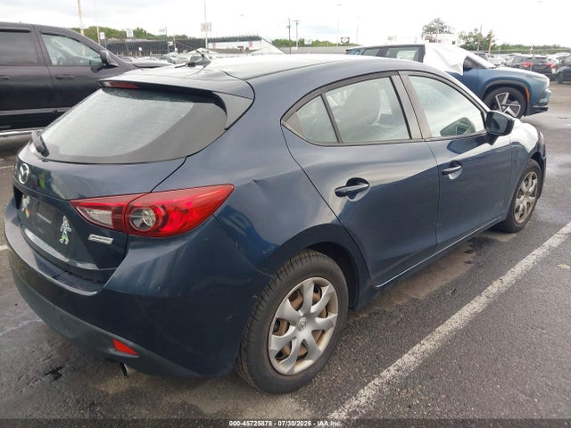 Продаж на аукціоні авто 2014 Mazda Mazda3 I Sport, vin: JM1BM1K7XE1124114, номер лоту: 45725878