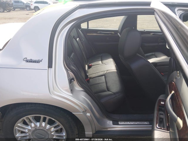 Aukcja sprzedaży 2011 Lincoln Town Car Signature Limited, vin: 2LNBL8CV5BX761208, numer aukcji: 45725901