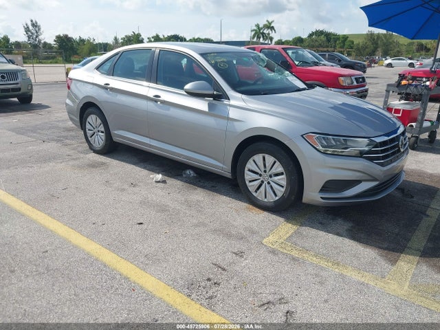 Продажа на аукционе авто 2020 Volkswagen Jetta 1.4t R-line/1.4t S/1.4t Se, vin: 3VWCB7BU6LM059827, номер лота: 45725906
